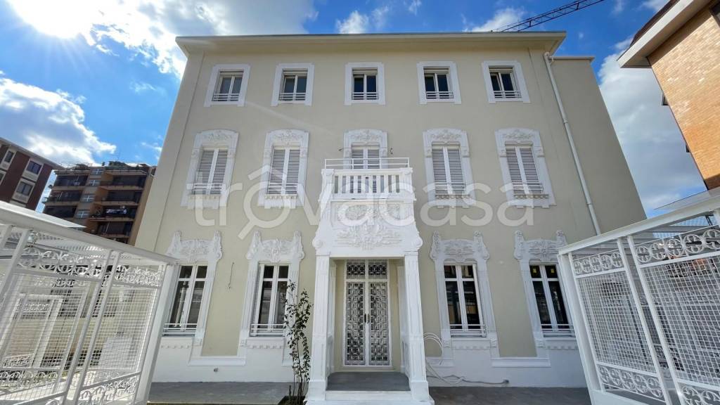 appartamento in vendita a Novara in zona zona Sacro Cuore