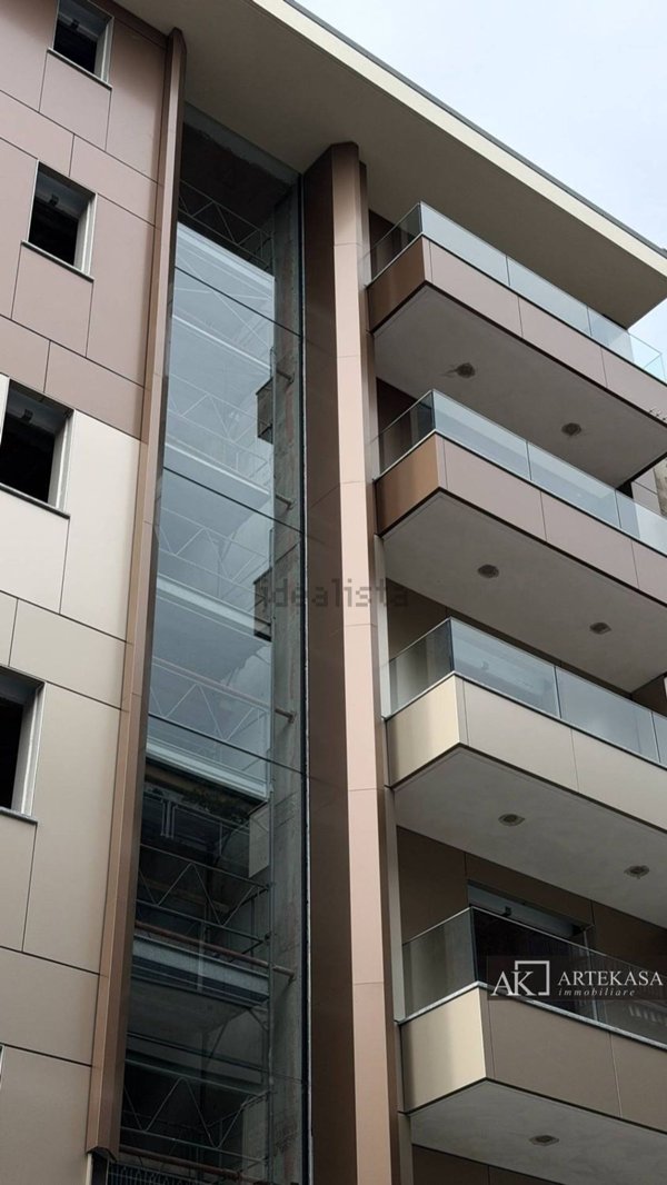 appartamento in vendita a Novara in zona Centro Città