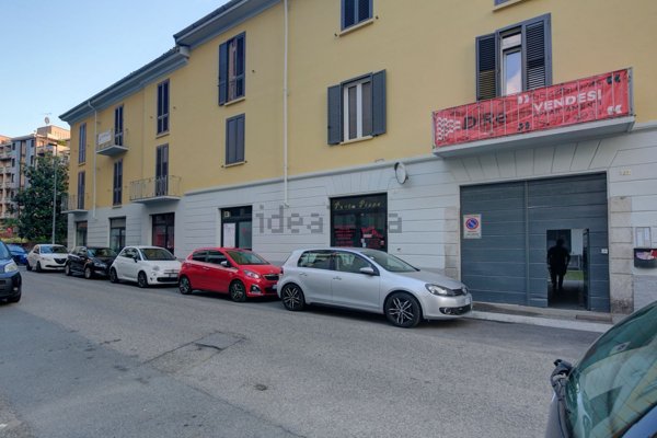 locale commerciale in vendita a Novara in zona zona San Martino