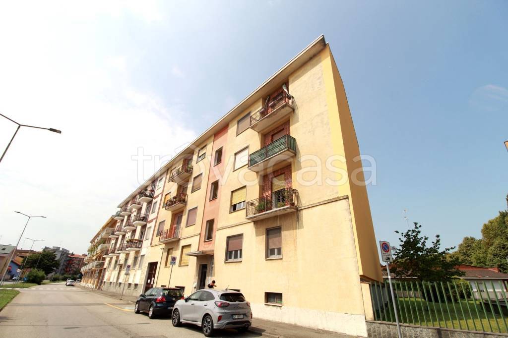 appartamento in vendita a Novara in zona zona Agogna - San Paolo