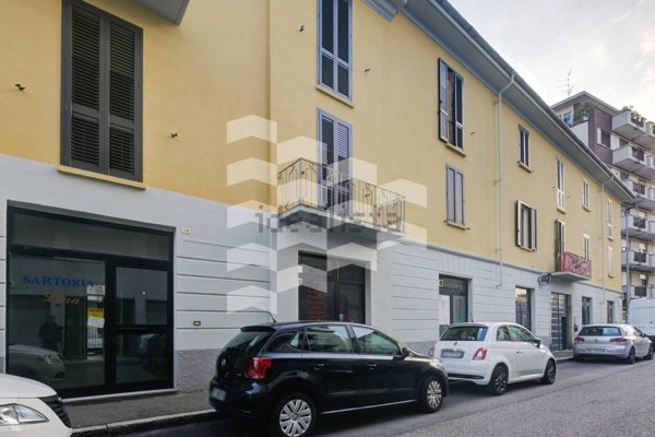 locale commerciale in vendita a Novara in zona zona Sacro Cuore