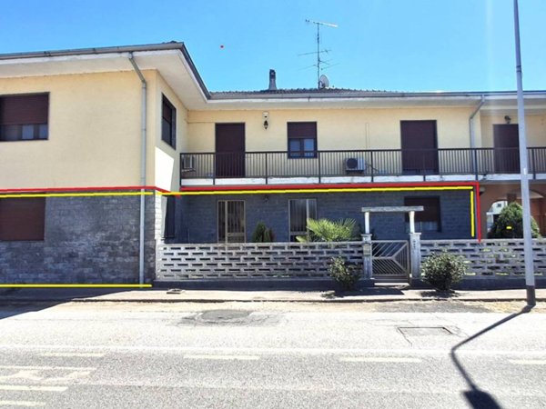 appartamento in vendita a Novara in zona Lumellogno