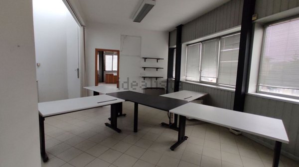 ufficio in vendita a Novara