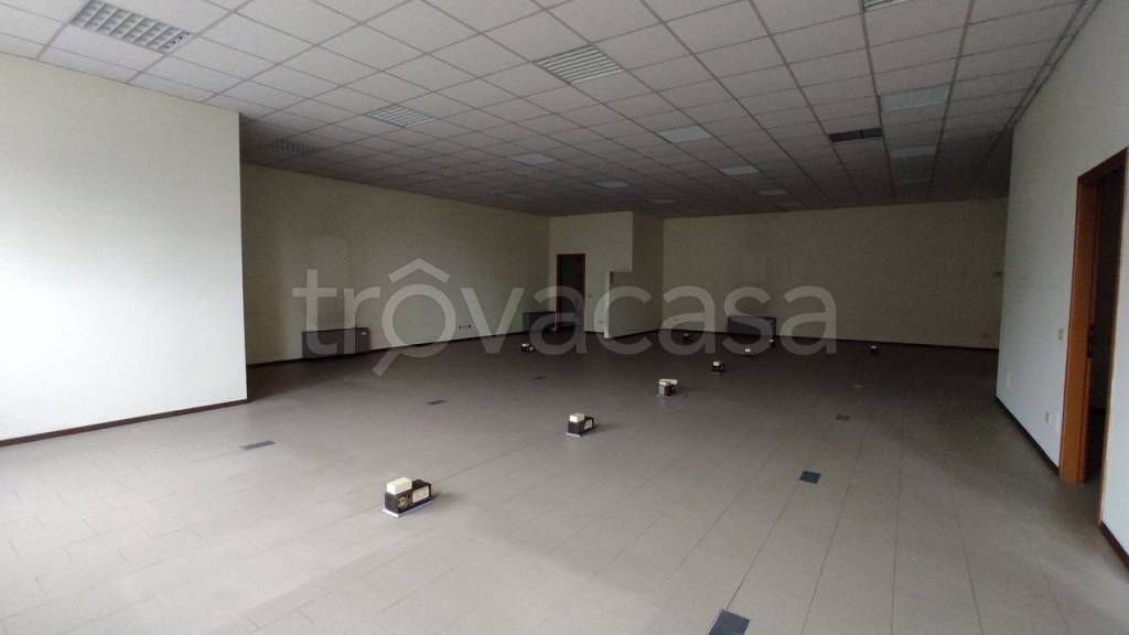 ufficio in vendita a Novara in zona zona San Martino