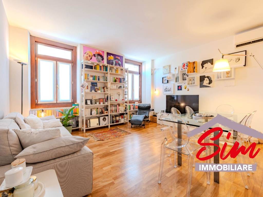 appartamento in vendita a Novara in zona Centro Città