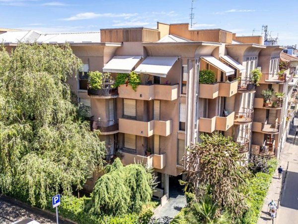 appartamento in vendita a Novara in zona Centro Città