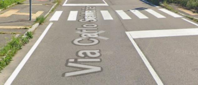 negozio in vendita a Novara in zona Veveri