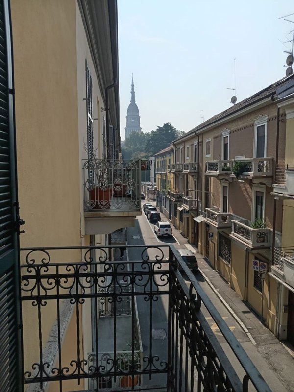 appartamento in vendita a Novara in zona Centro Città