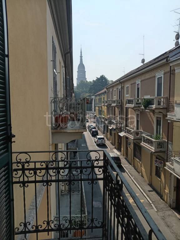appartamento in vendita a Novara in zona Centro Città