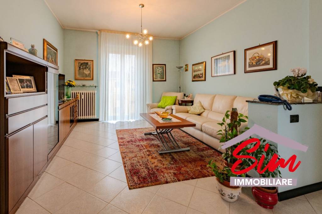 appartamento in vendita a Novara in zona zona Sant'Agabio