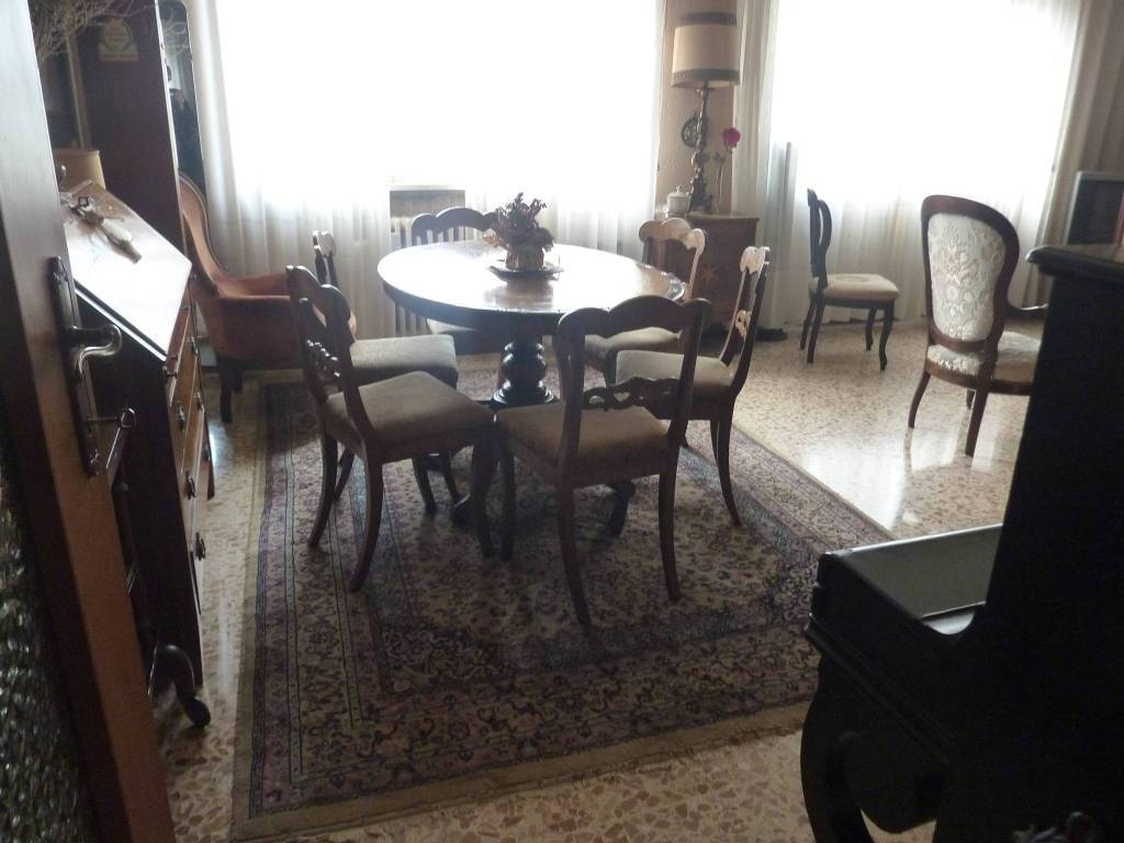 appartamento in vendita a Novara in zona zona San Martino