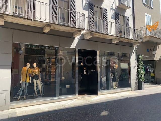 appartamento in vendita a Novara in zona Centro Città