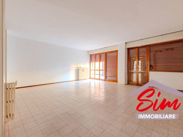 appartamento in vendita a Novara in zona zona Sacro Cuore