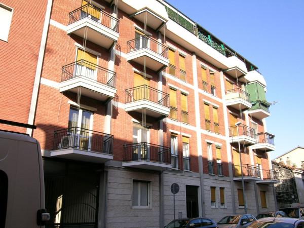 negozio in vendita a Novara in zona zona Porta Mortara