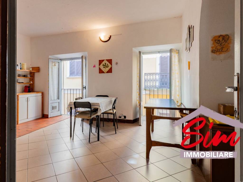 appartamento in vendita a Novara in zona Centro Città