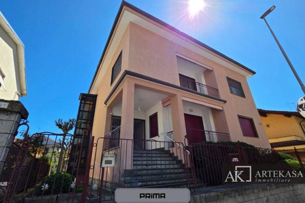 casa indipendente in vendita a Novara in zona zona Agogna - San Paolo