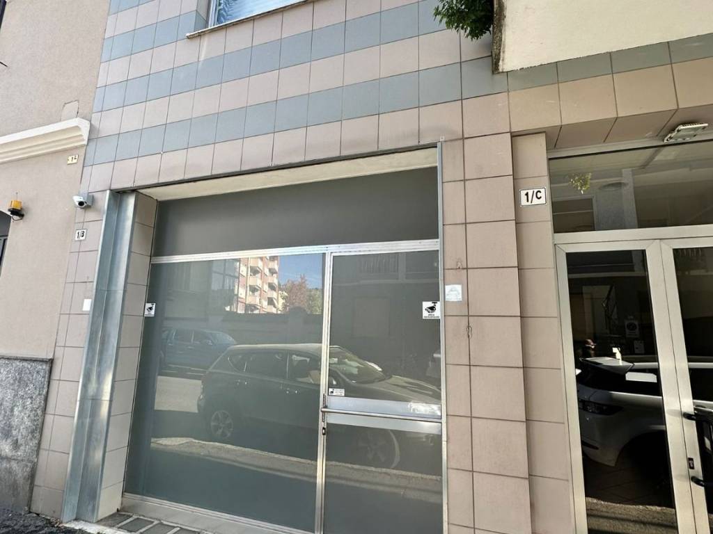 ufficio in vendita a Novara in zona zona Porta Mortara