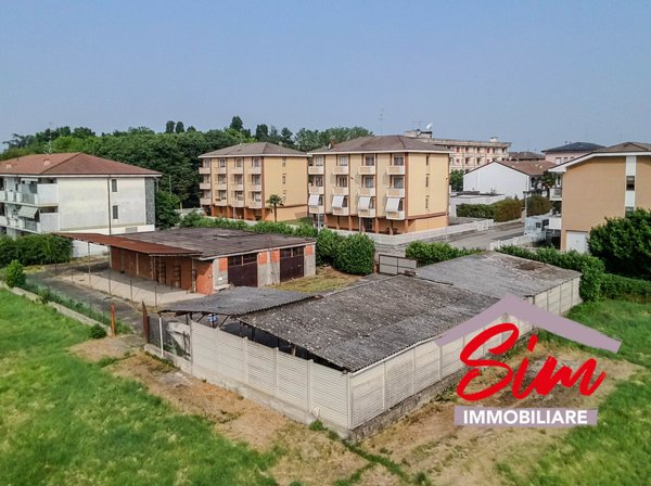 casa indipendente in vendita a Novara in zona zona Sant'Andrea - San Rocco