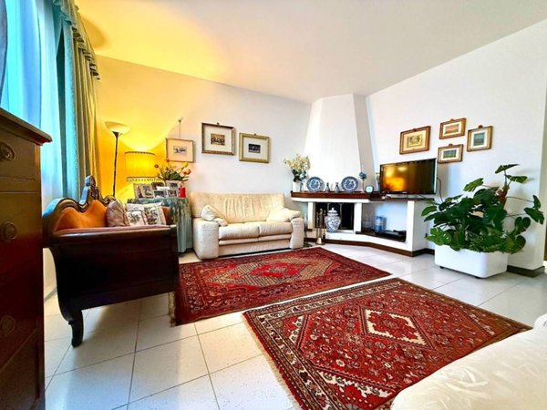 casa indipendente in vendita a Novara in zona zona Sant'Andrea - San Rocco