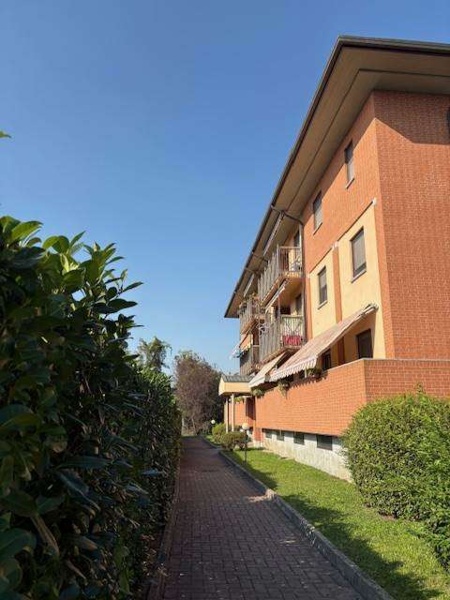 appartamento in vendita a Novara in zona Veveri