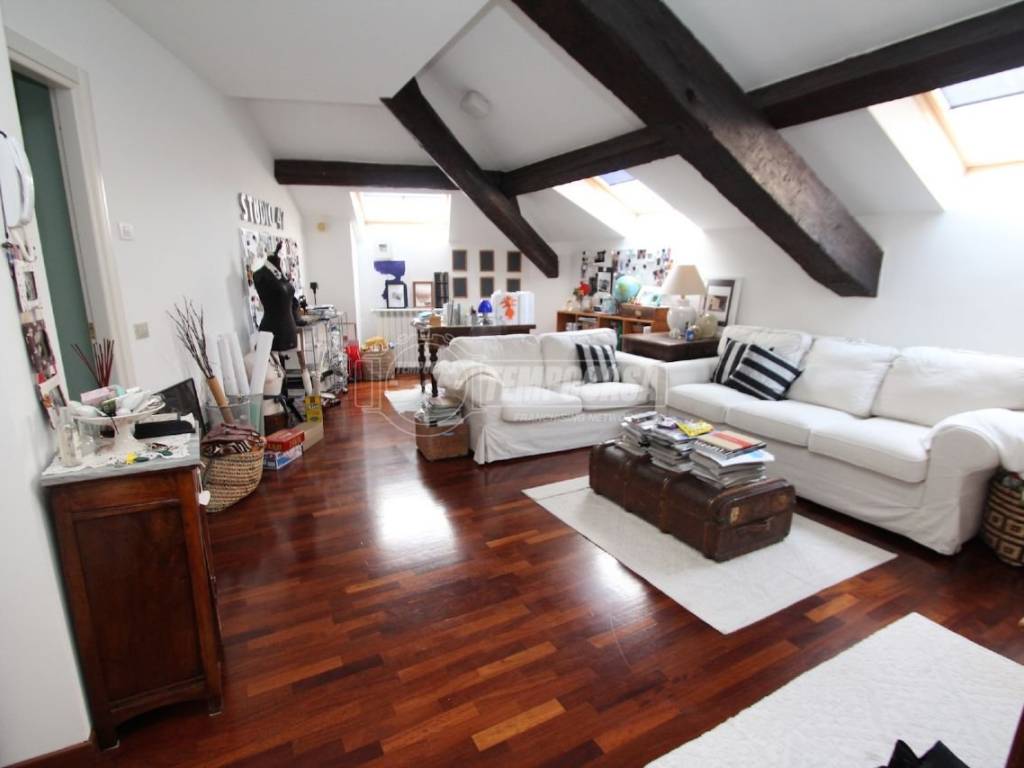 appartamento in vendita a Novara in zona zona Porta Mortara