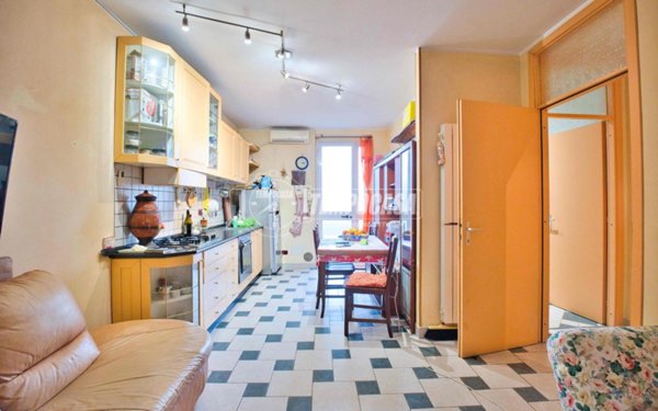 appartamento in vendita a Novara in zona zona Sant'Andrea - San Rocco