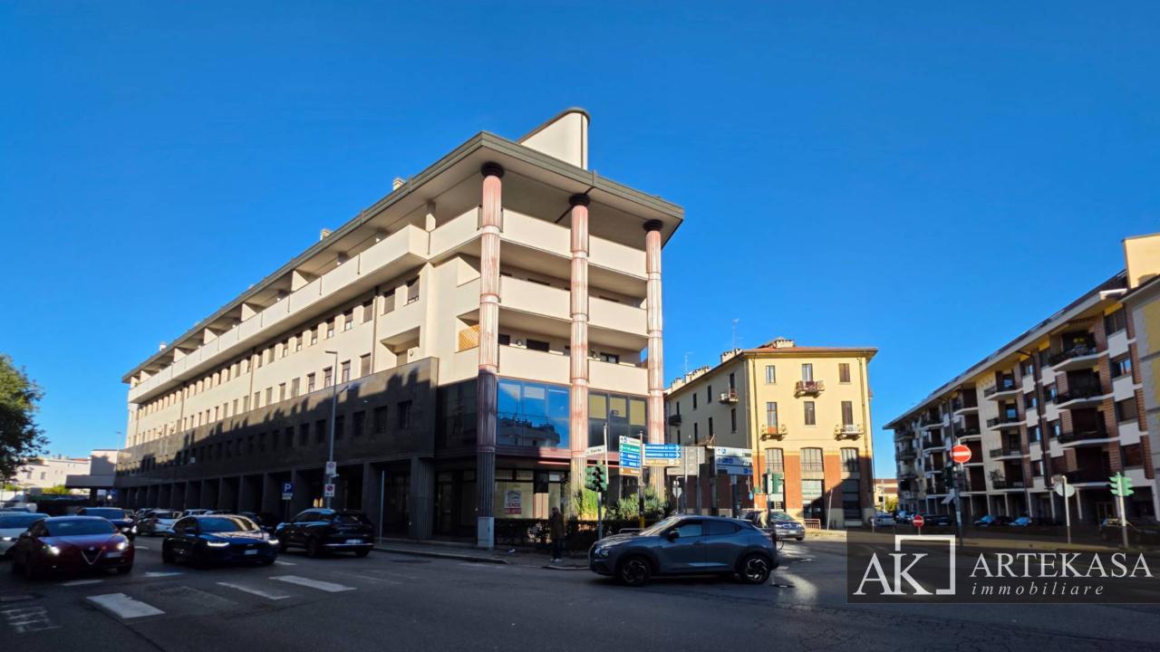 appartamento in vendita a Novara in zona Centro Città