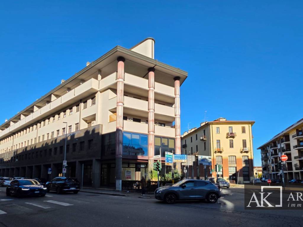 appartamento in vendita a Novara in zona Centro Città