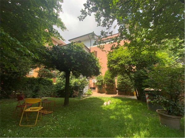 casa indipendente in vendita a Novara in zona zona San Martino