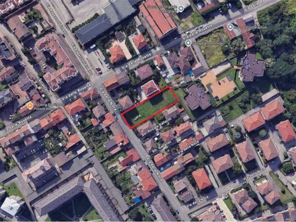 villa in vendita a Novara in zona Centro Città