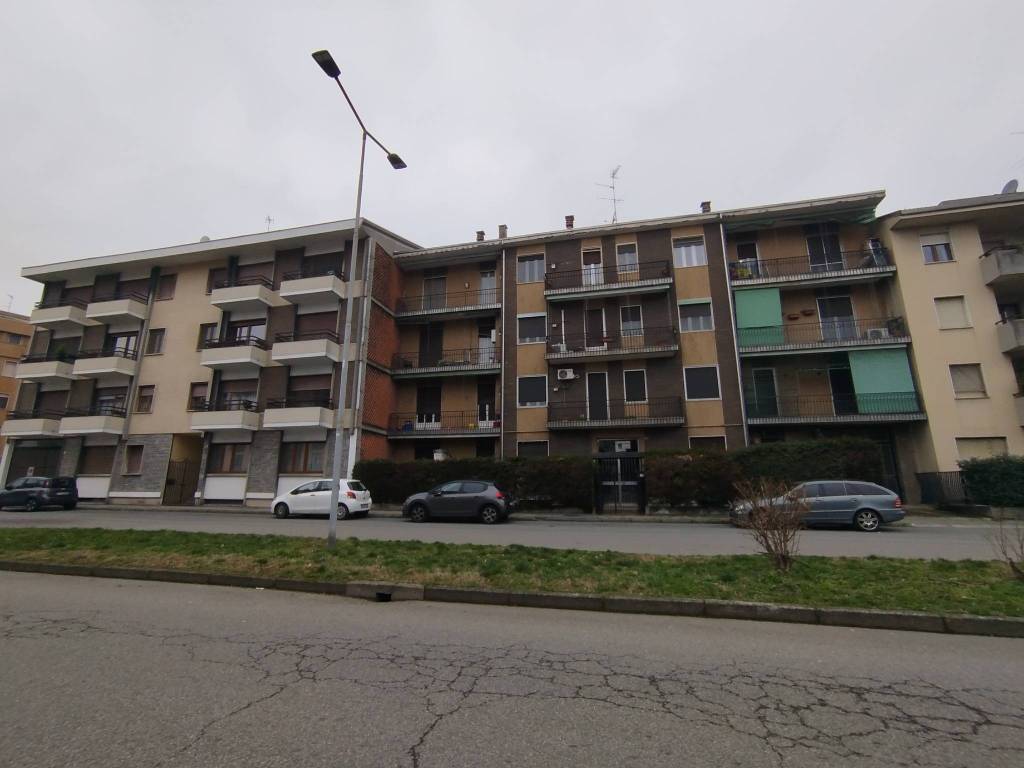 appartamento in vendita a Novara in zona zona Agogna - San Paolo