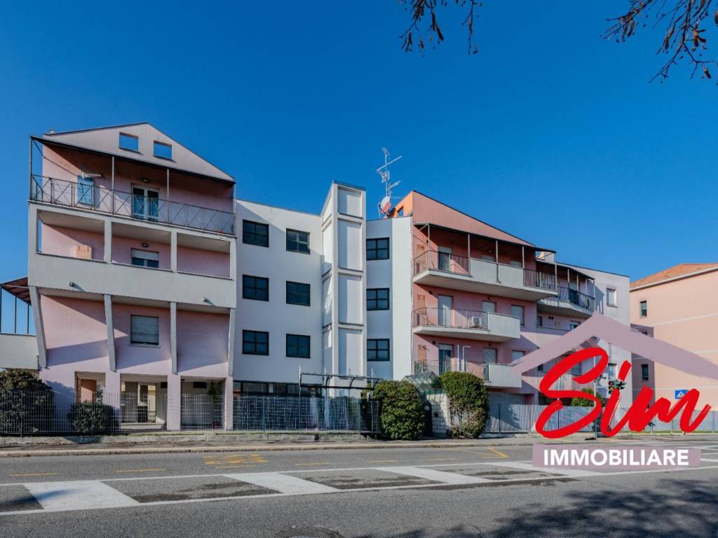 appartamento in vendita a Novara in zona zona Sant'Andrea - San Rocco