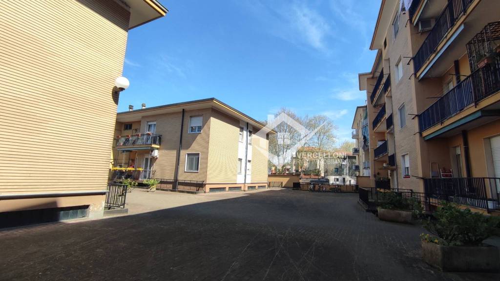 appartamento in vendita a Novara in zona zona Porta Mortara