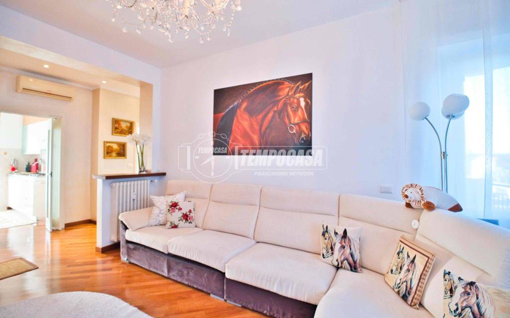 appartamento in vendita a Novara in zona Zona Santa Rita