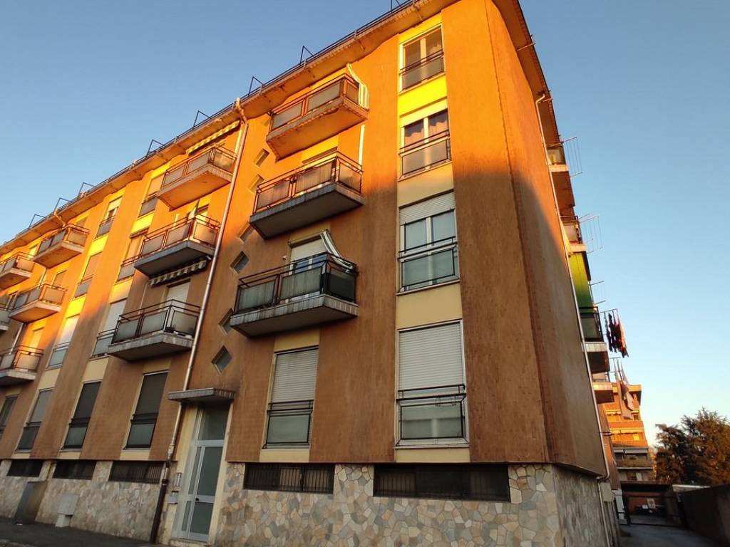 appartamento in vendita a Novara in zona zona Sant'Andrea - San Rocco