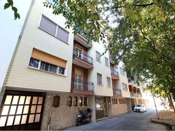 appartamento in vendita a Novara in zona zona Sacro Cuore