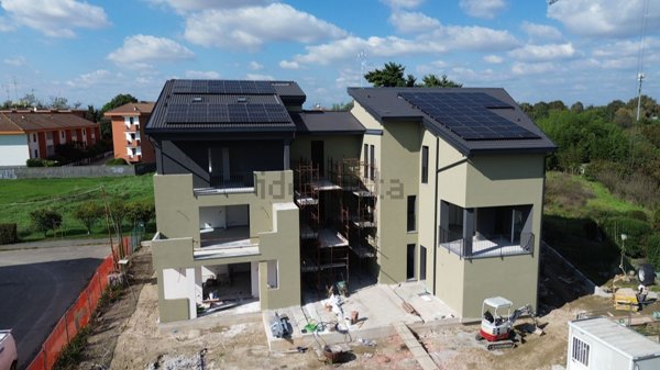 appartamento in vendita a Novara in zona Zona Santa Rita