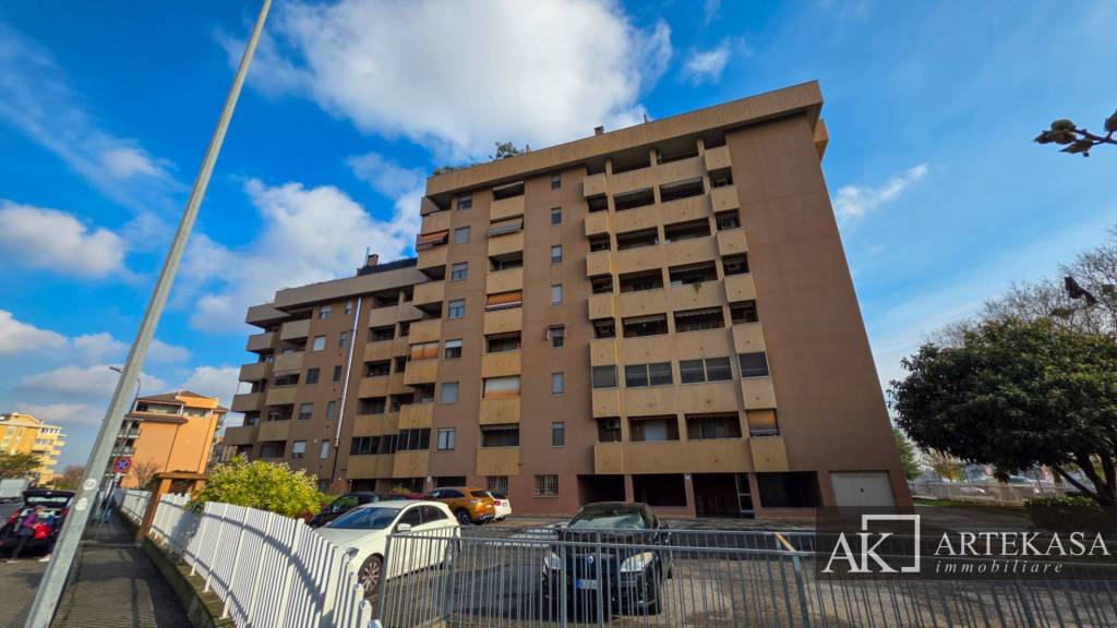 appartamento in vendita a Novara in zona zona Sant'Andrea - San Rocco