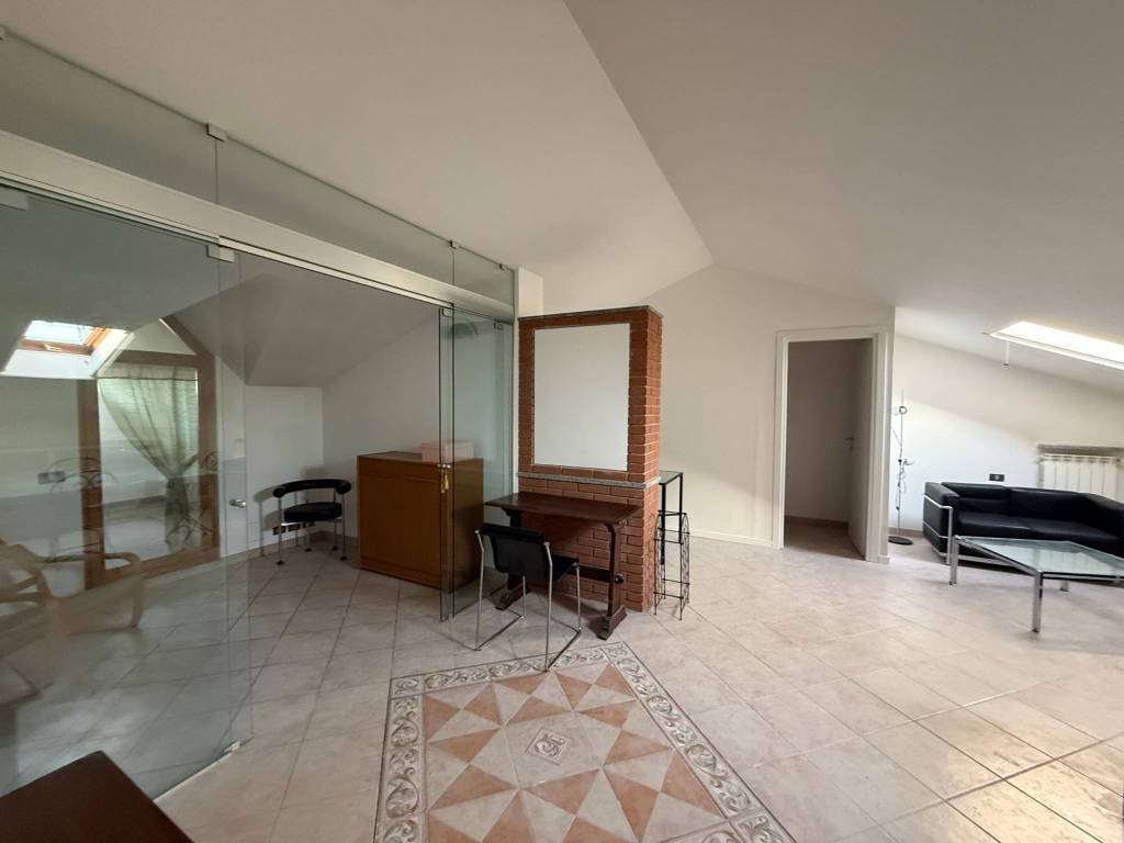 appartamento in vendita a Novara in zona Vignale