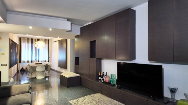 appartamento in vendita a Novara in zona Centro Città