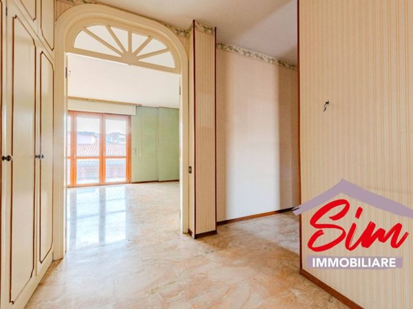 appartamento in vendita a Novara in zona Centro Città