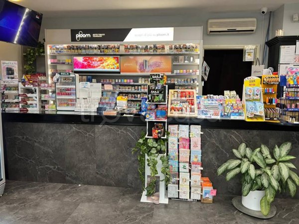 negozio in vendita a Novara in zona zona Sant'Andrea - San Rocco