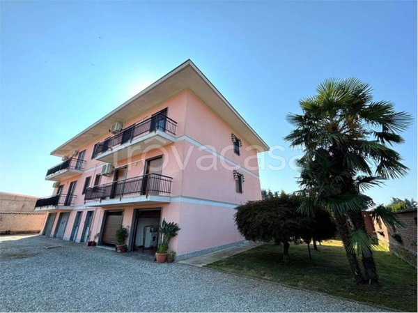 appartamento in vendita a Novara in zona Centro Città