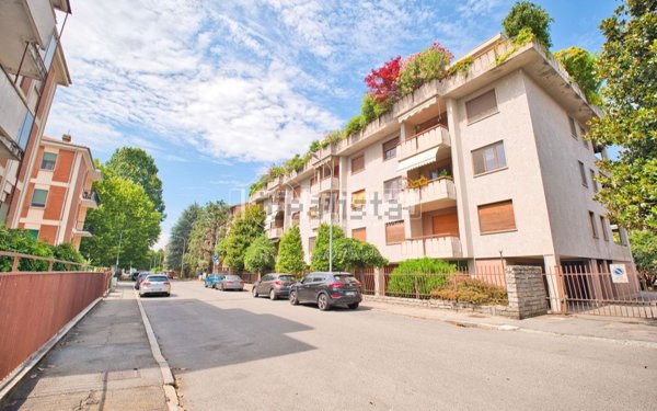 appartamento in vendita a Novara in zona zona Agogna - San Paolo