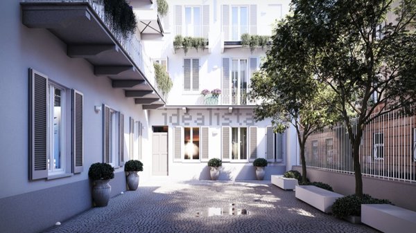 appartamento in vendita a Novara in zona Centro Città