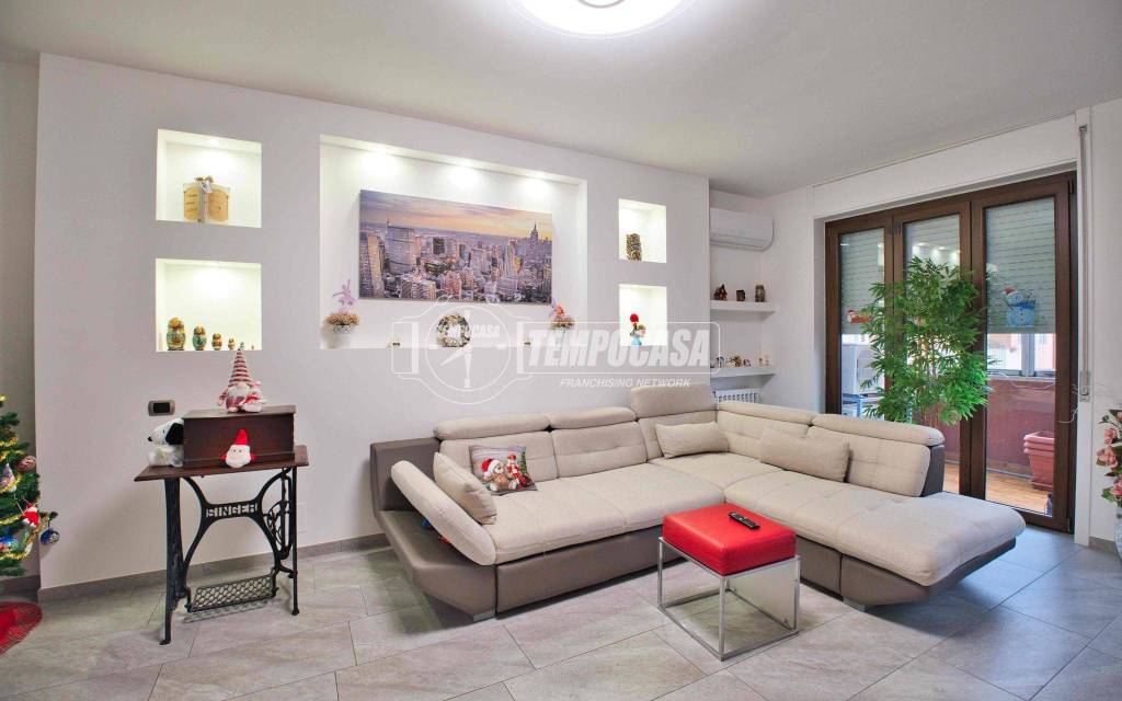 appartamento in vendita a Novara in zona zona Sacro Cuore