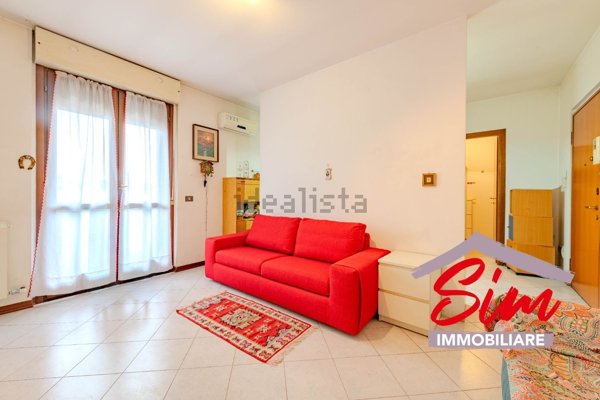 appartamento in vendita a Novara in zona Zona Santa Rita