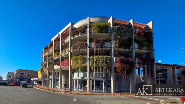 appartamento in vendita a Novara in zona zona San Martino