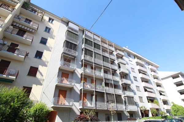 appartamento in vendita a Novara in zona zona San Martino