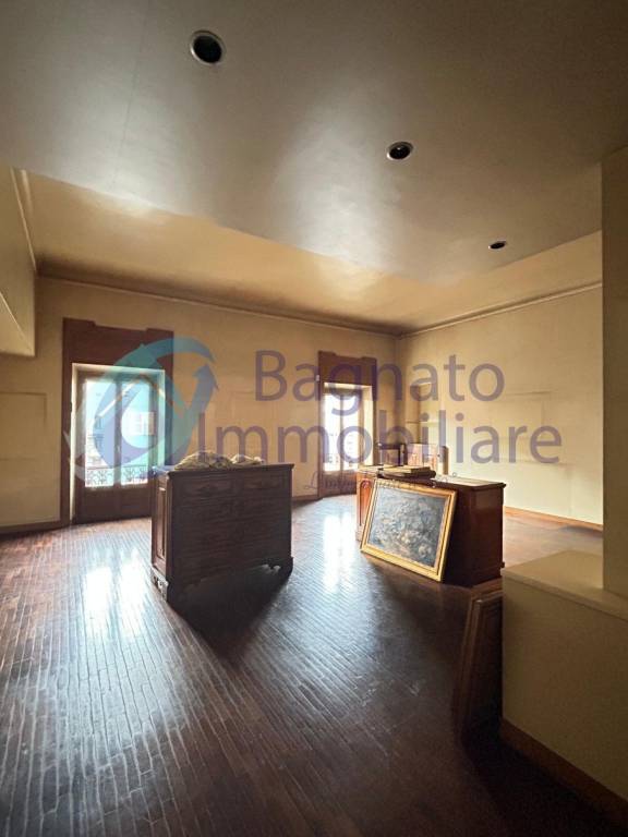 appartamento in vendita a Novara in zona Centro Città